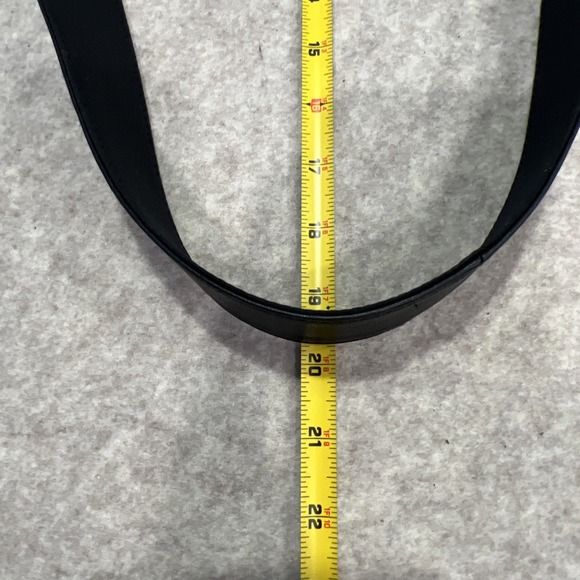 Vtg FOSSIL Leather Crossbody Messenger Flap Bag Black Laptop Business Career Y2K - Picture 8 of 14